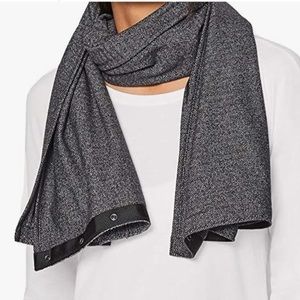 Lululemon Scarf